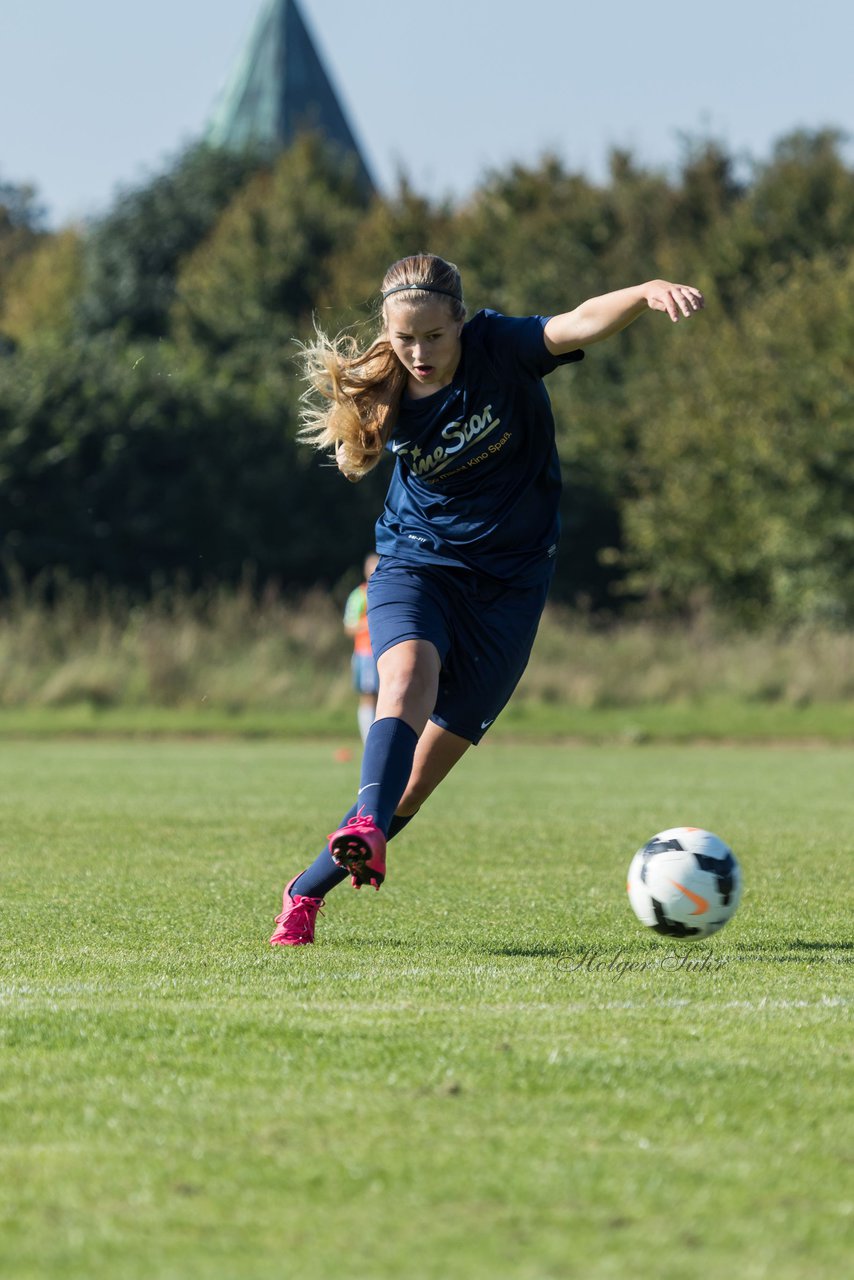 Bild 118 - B-Juniorinnen Krummesser SV - SV Henstedt Ulzburg : Ergebnis: 0:3